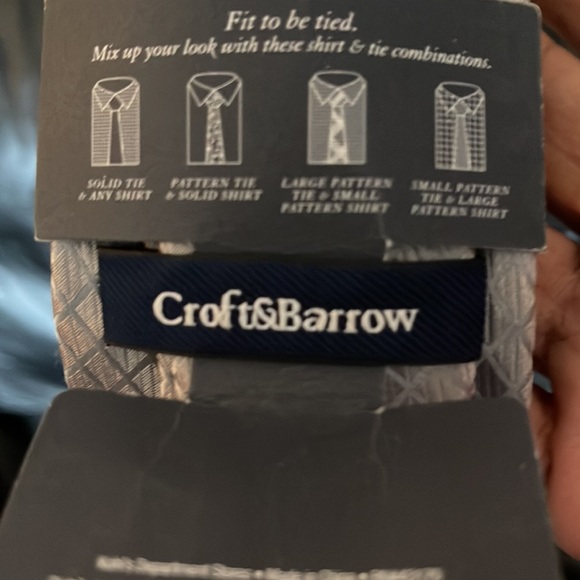 Tie - Picture 4 of 4